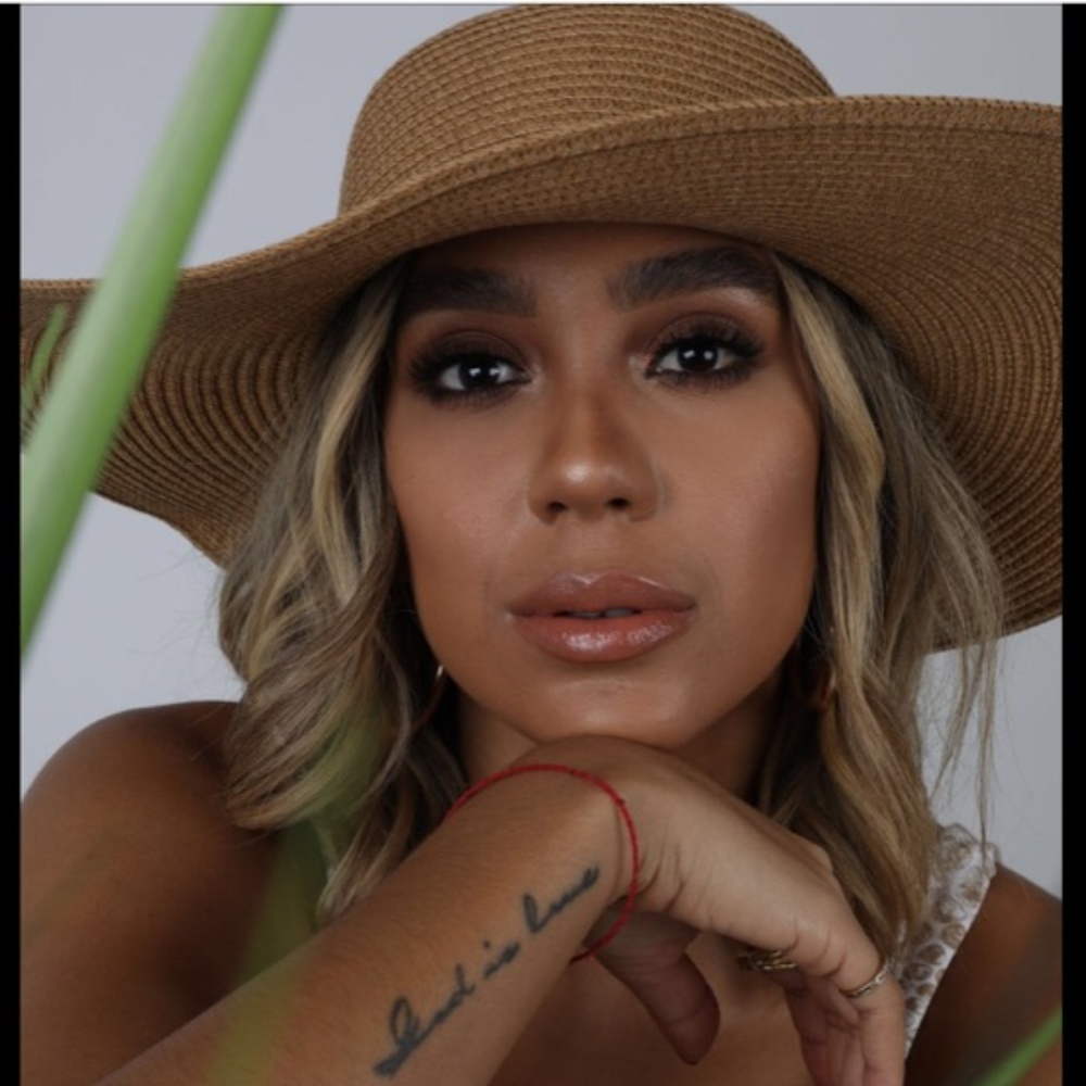 Floppy Beach Hat in "Mahogany"